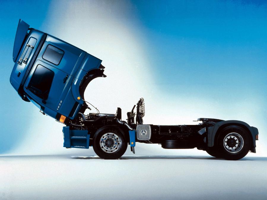  Mercedes-Benz Atego 1828 1998 года  (фото 18 из 24)